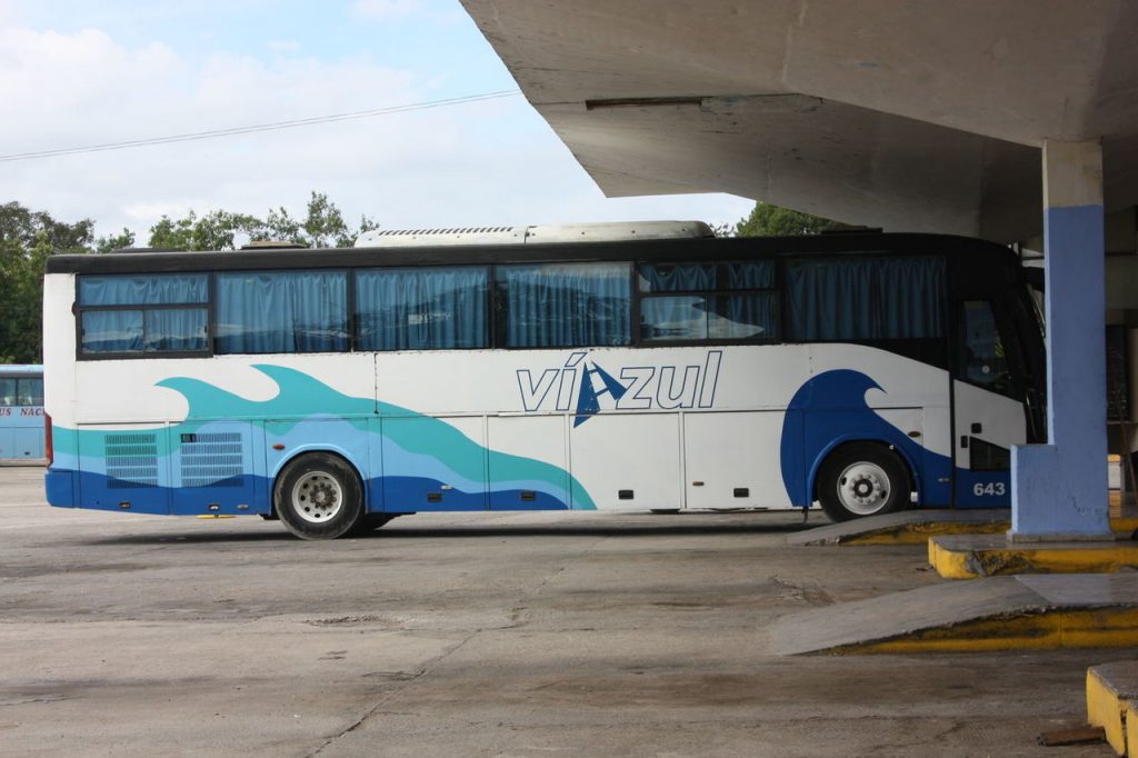 Bus Viazul à Baracoa à Cuba