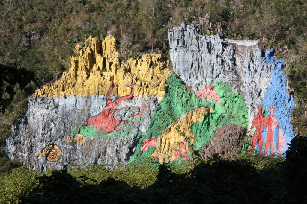 Le mur de la Préhistoire à Vinales à Cuba