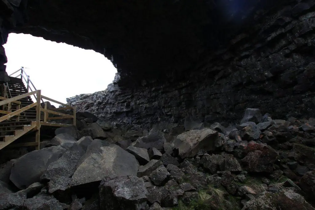 Víðgelmir Cave