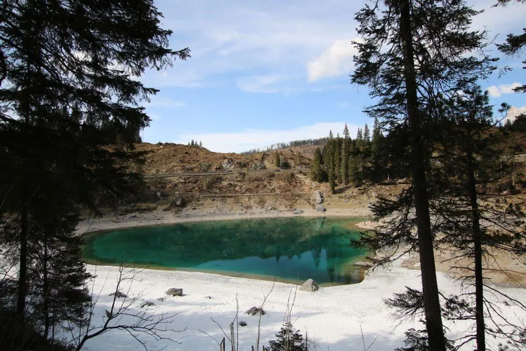 Autre vue sur le lac de Carezza