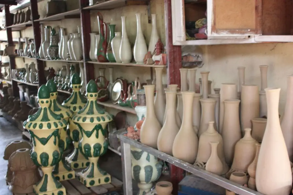Pièces de céramique artisanale à Trinidad