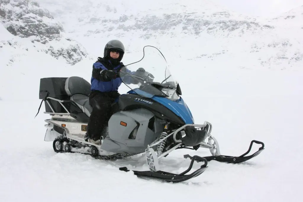 Excursion en motoneige au départ de Tromsø