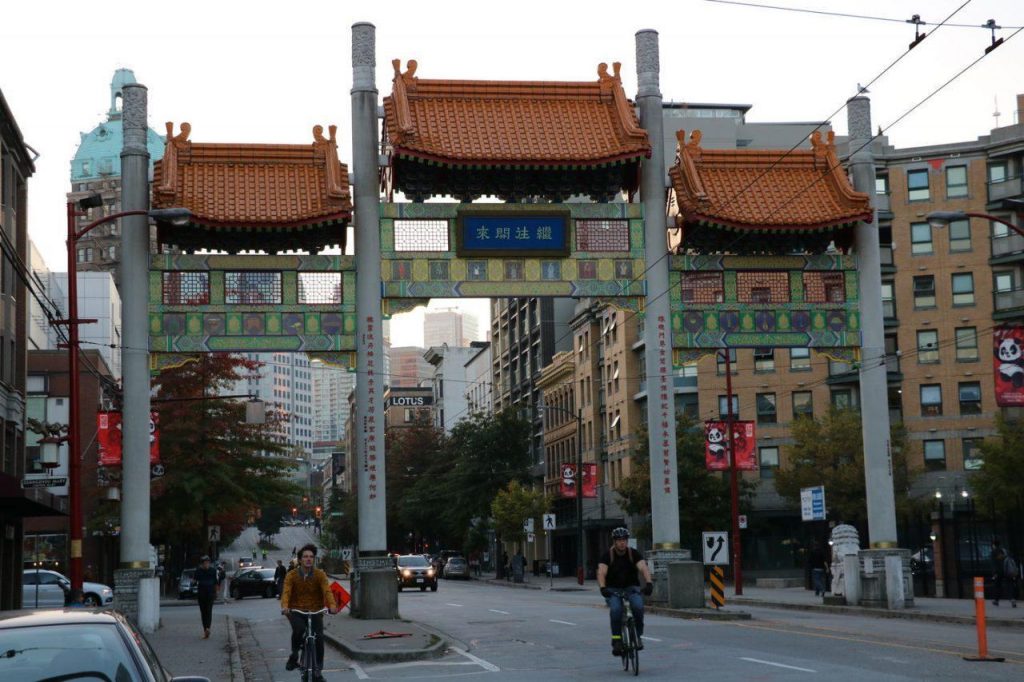 Millennium Gate dans Chinatown à Vancouver