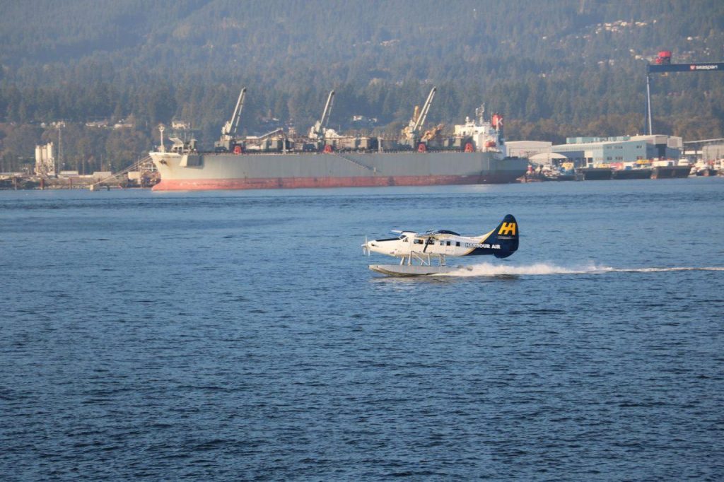 Hydravions et promenade à Coal Harbour à Vancouver