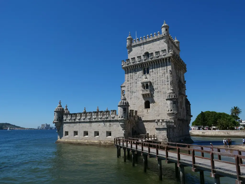 Tour de Belém au bord du Tage à Lisbonne